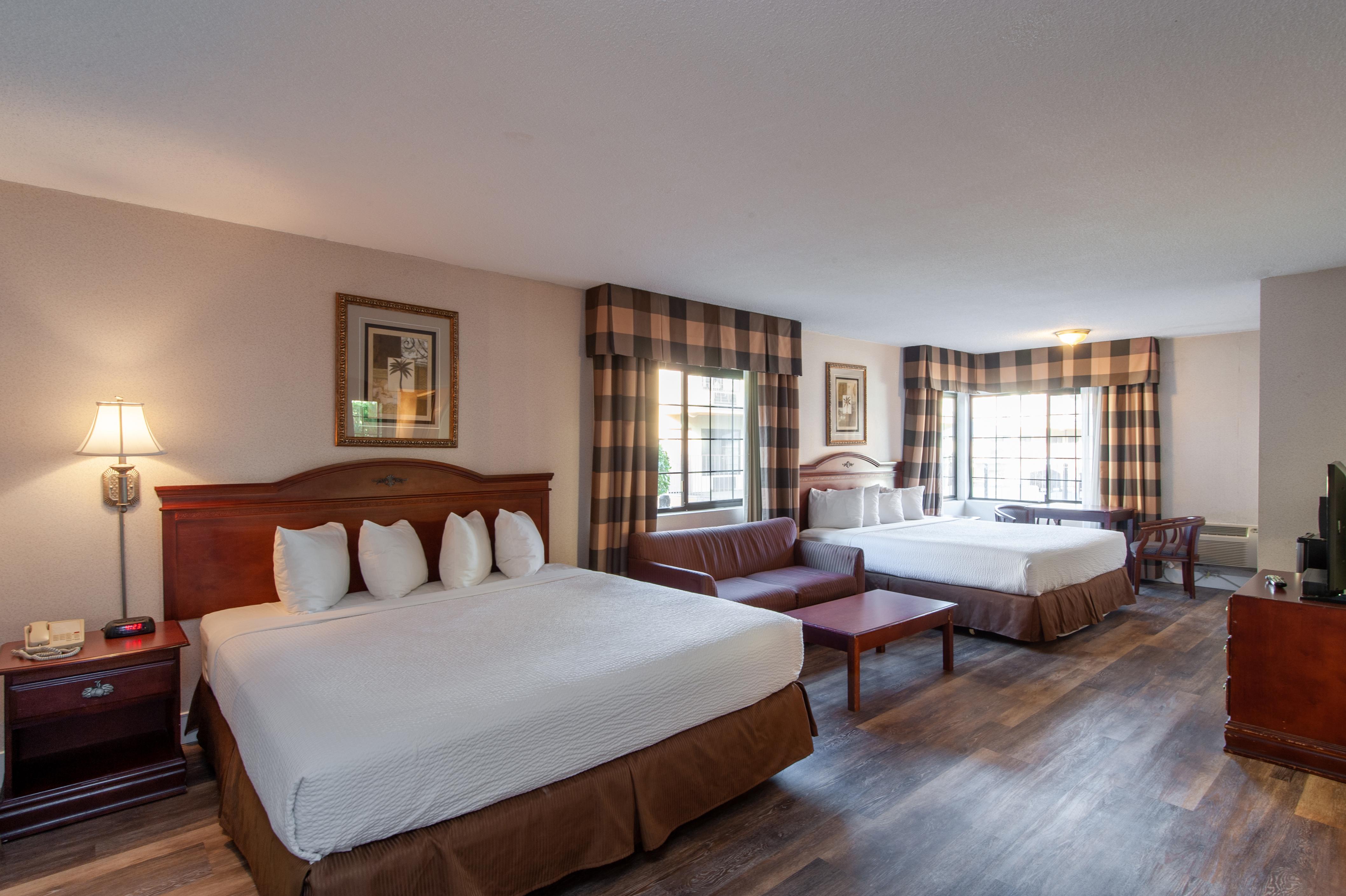 Studio City Court Yard Hotel Kamer foto